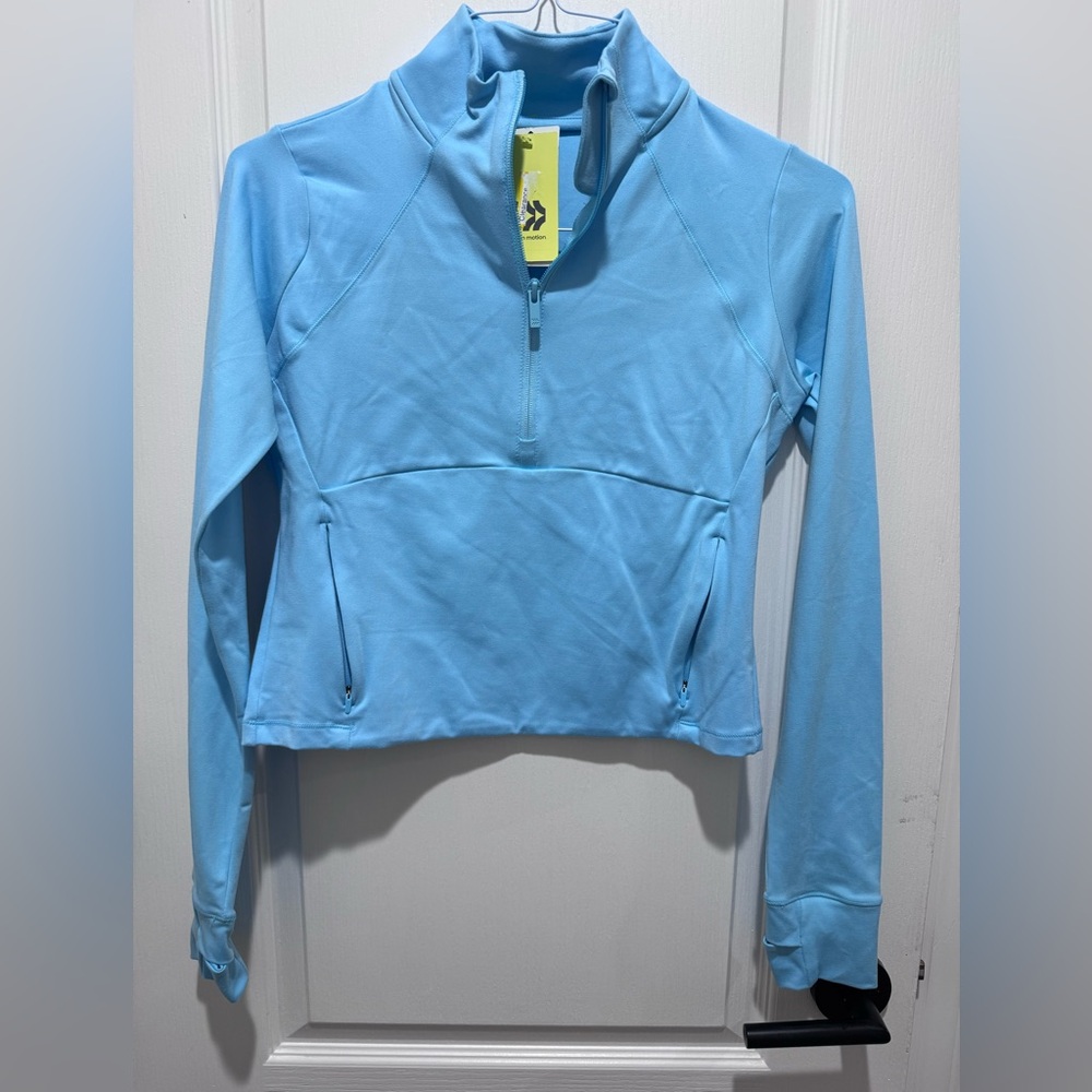 Girls all in Motion quarter zip- size M
